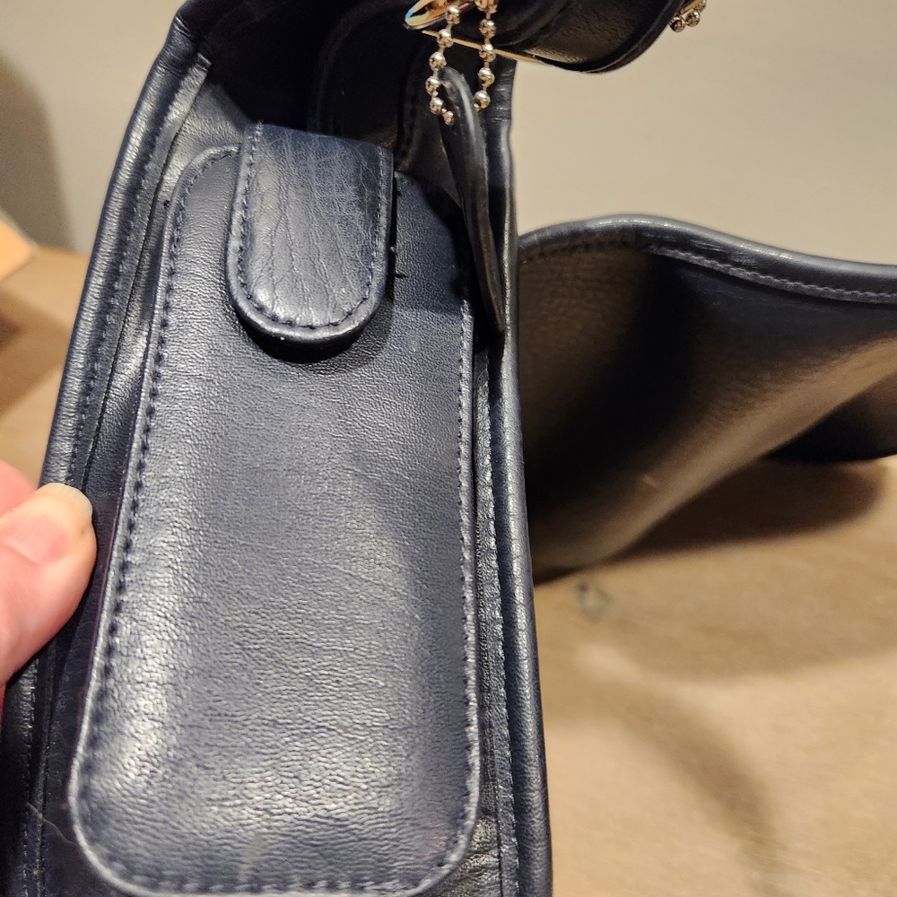 Vintage Navy blue Coach Purse. - Picture 2 of 8